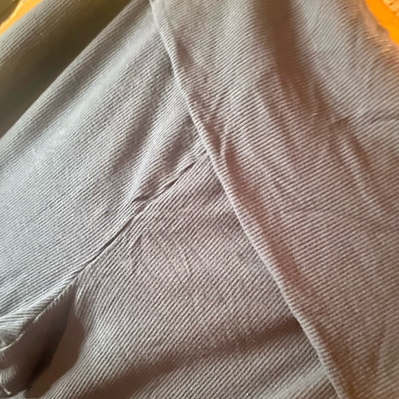 SKIMS SOFT FOLD OVER LOUNGE PANTS NWT - Picture 5 of 6